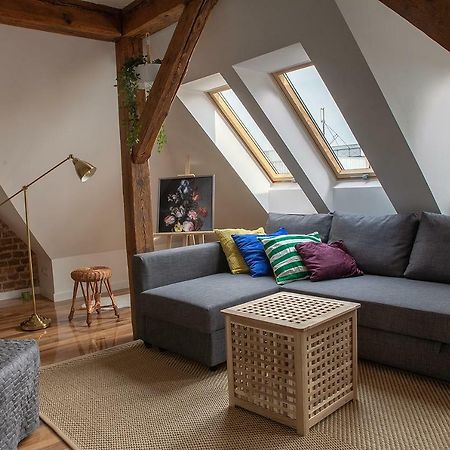 Lazy Days Attic City Center Apartman Katowice Kültér fotó