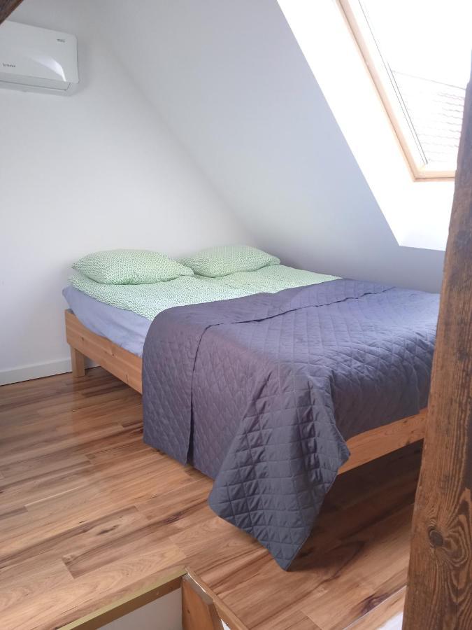 Lazy Days Attic City Center Apartman Katowice Kültér fotó