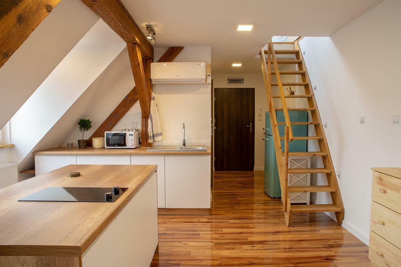 Lazy Days Attic City Center Apartman Katowice Kültér fotó